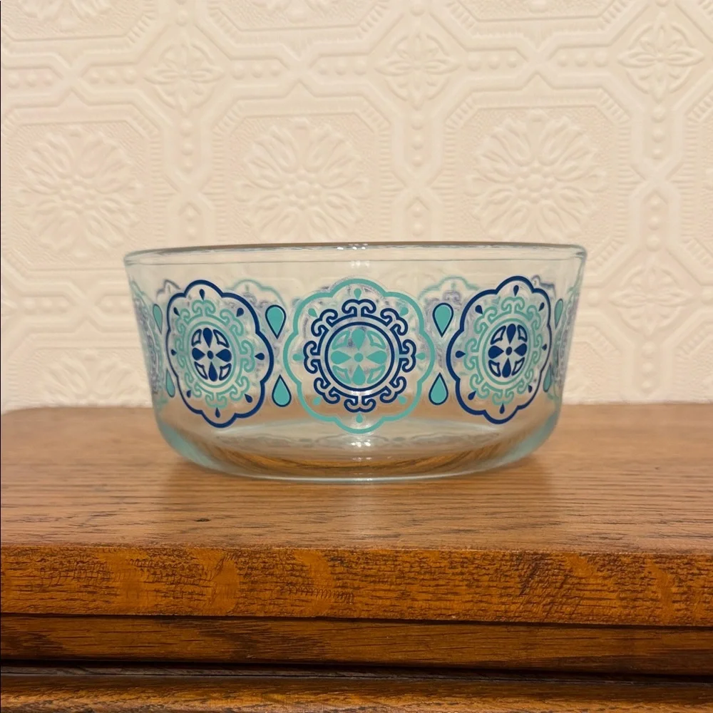 Pyrex Turquoise and Blue Glass Bowl